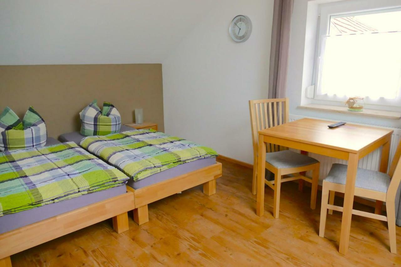 Haag Zimmervermietung Ebnat Buitenkant foto