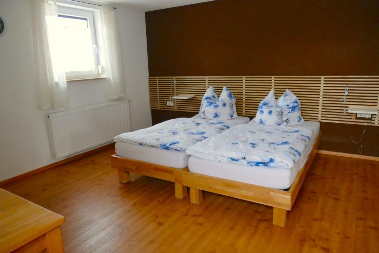 Haag Zimmervermietung Ebnat Buitenkant foto